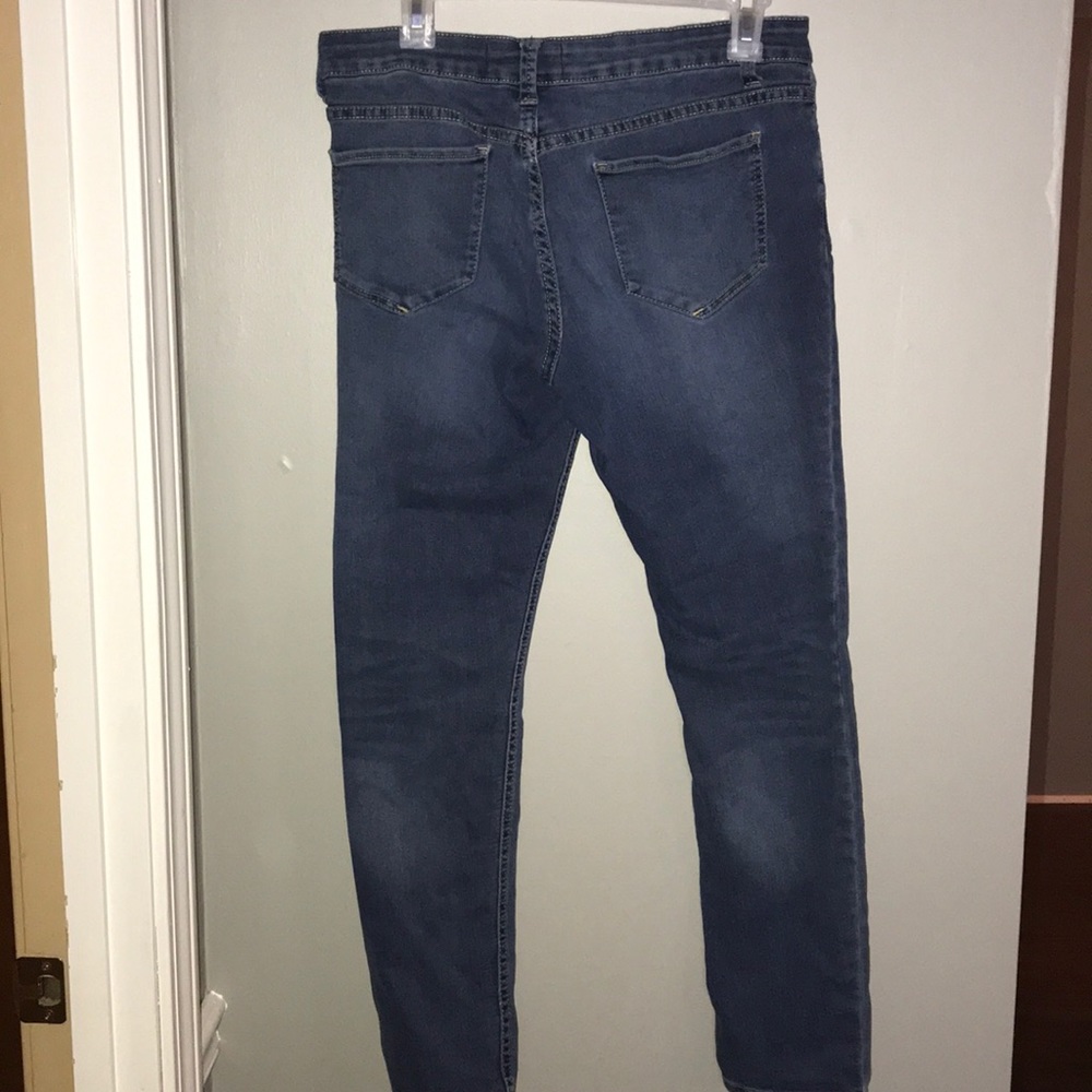 Jeans - Picture 4 of 4